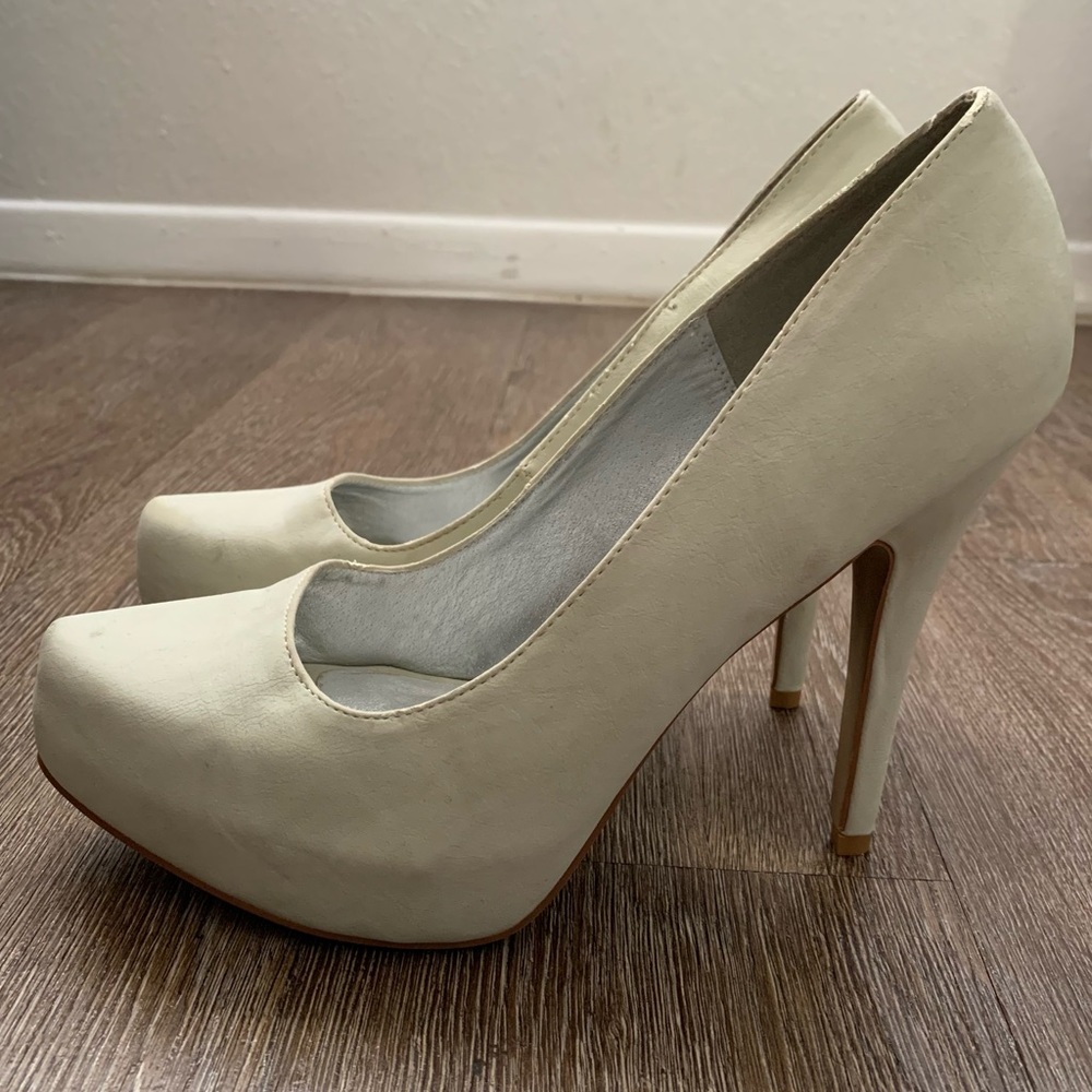 Platform 5 inch Heels Size 8